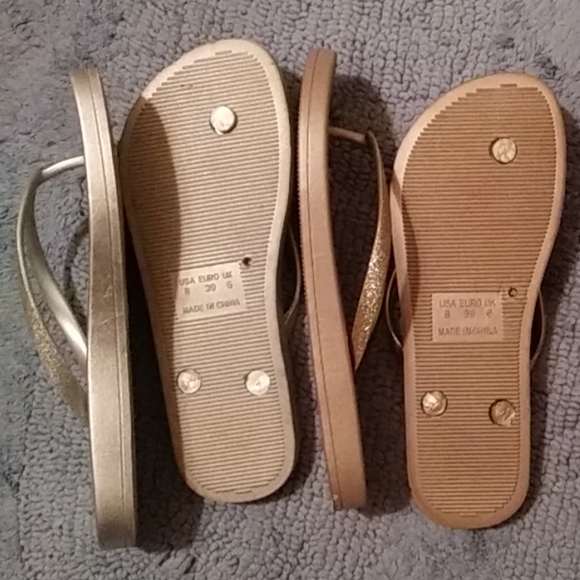 Sandals - Picture 4 of 4